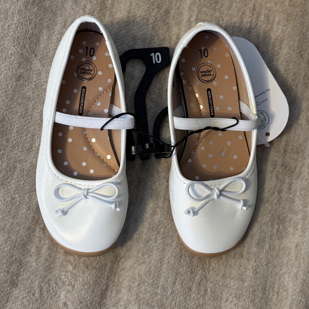 New Girls White Pearlized Ballet Flats Memory Foam Size 10 Toddler Girls Wonder